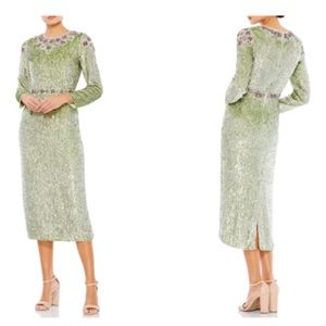Brand new Mac Duggal sage green sequins  long sleeves formal evening dress